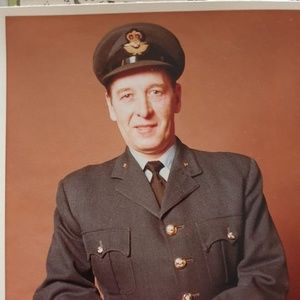 Meet your Posher, Aaron